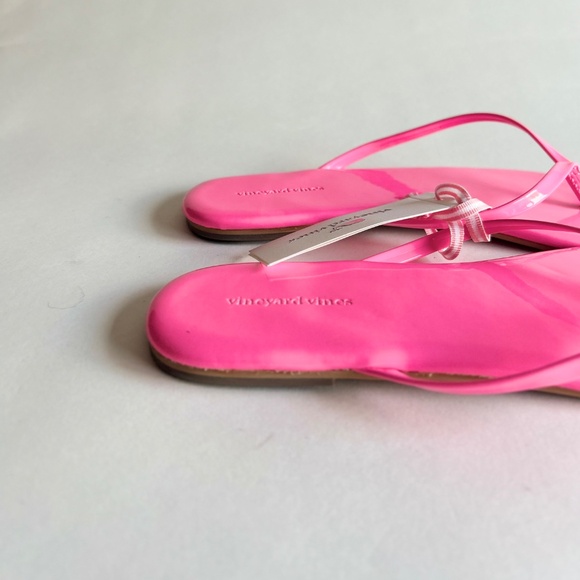 New Vineyard Vines Pink Wave Skinny Strap Flip Flops size 8 - Picture 12 of 13